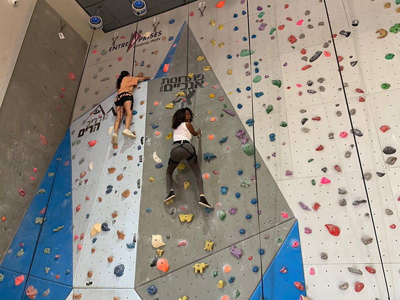 Rock climbing in eilat