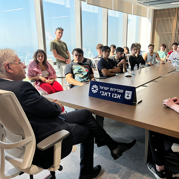 Our students' meeting with amir hayek, the israeli ambassador to the uae