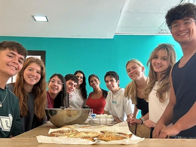 Gap year in israel - aardvarkisrael