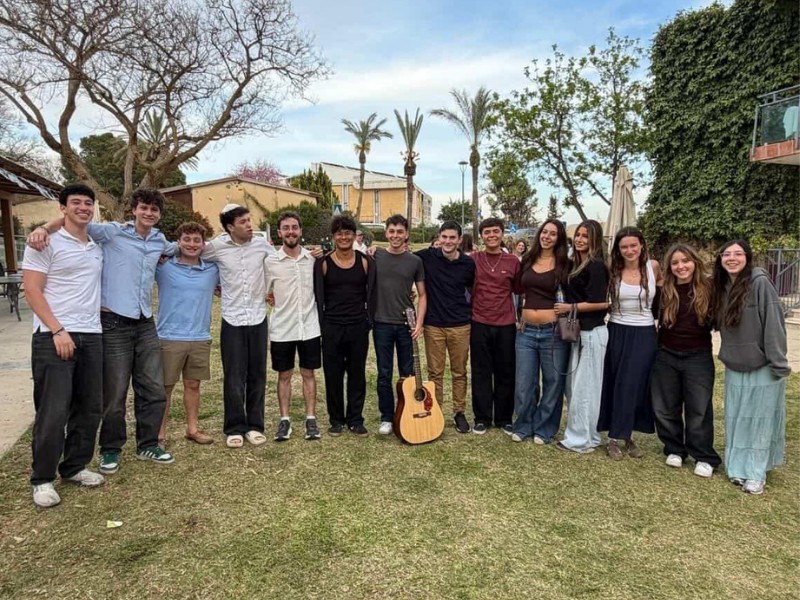Gap year in israel - aardvarkisrael