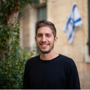 Picture of omri osteryung