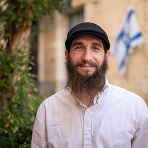 Picture of rabbi liad braude