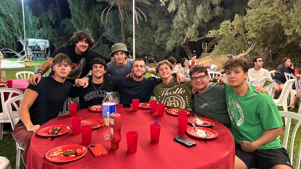 Gap year in israel - aardvarkisrael