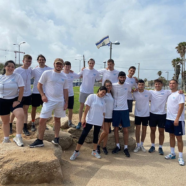 Running in memory of israel's fallen soldiers and victims of terror