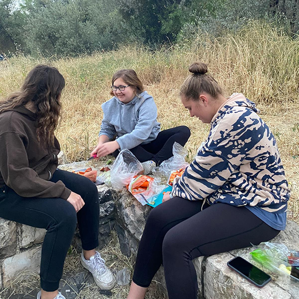 Israeli poyke dinner